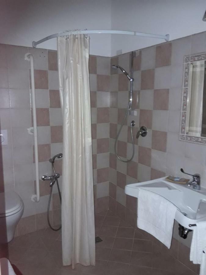 B&B Castellano Cerasolo Ngoại thất bức ảnh